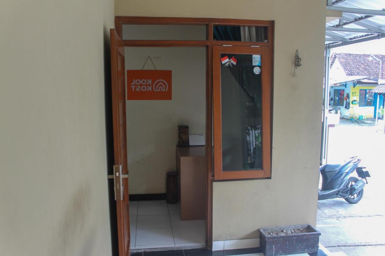 Koolkost Syariah Near Universitas Ahmad Dahlan Kampus 1 Yogyakarta Esterno foto